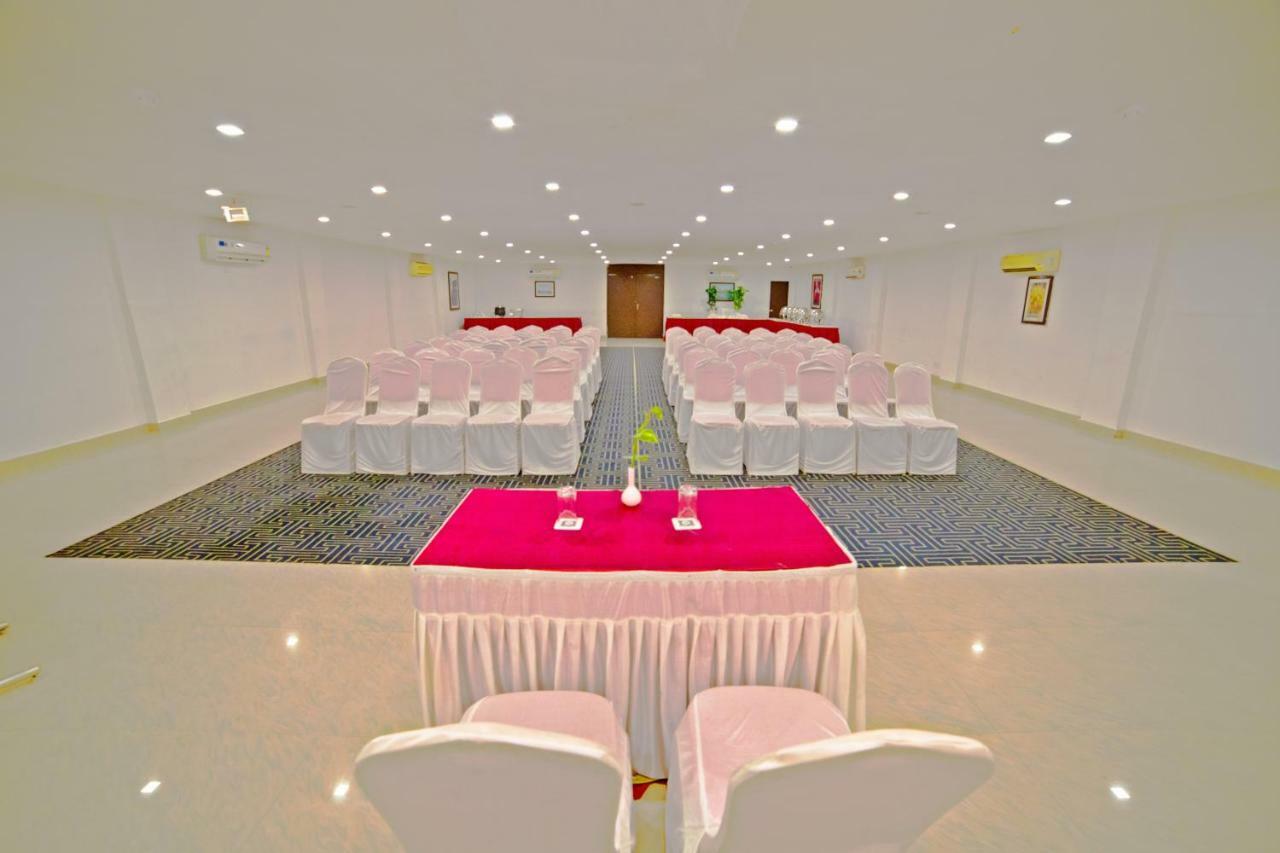 Hotel Clarks Collection Bhavnagar Zewnętrze zdjęcie